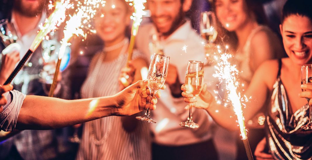 BOOMING COUNTDOWN PARTY 2020 AT MOONLIGHT SKY BAR